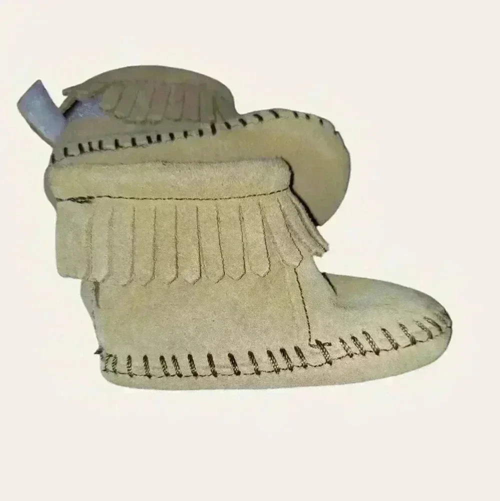 Minnetonka Baby Moccasins